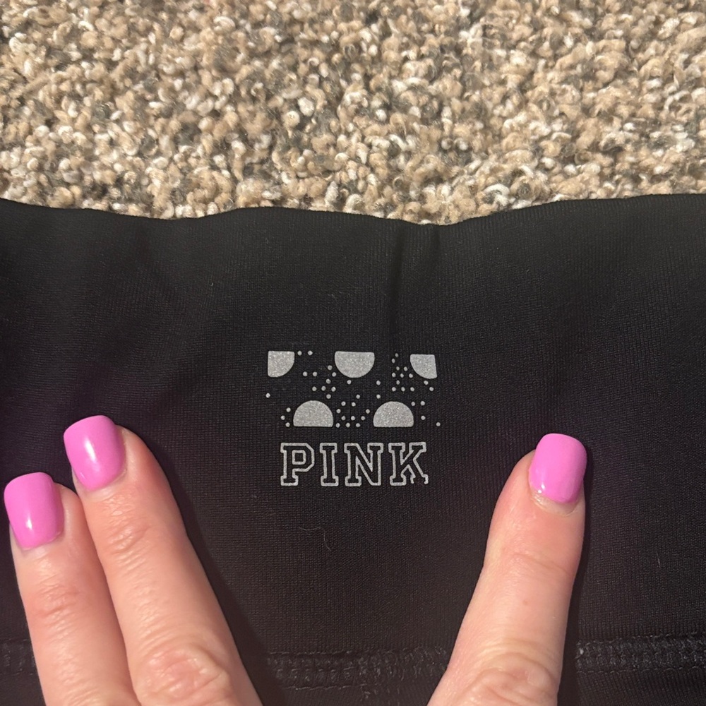 VS PINK Capri yoga pants! - Picture 5 of 6